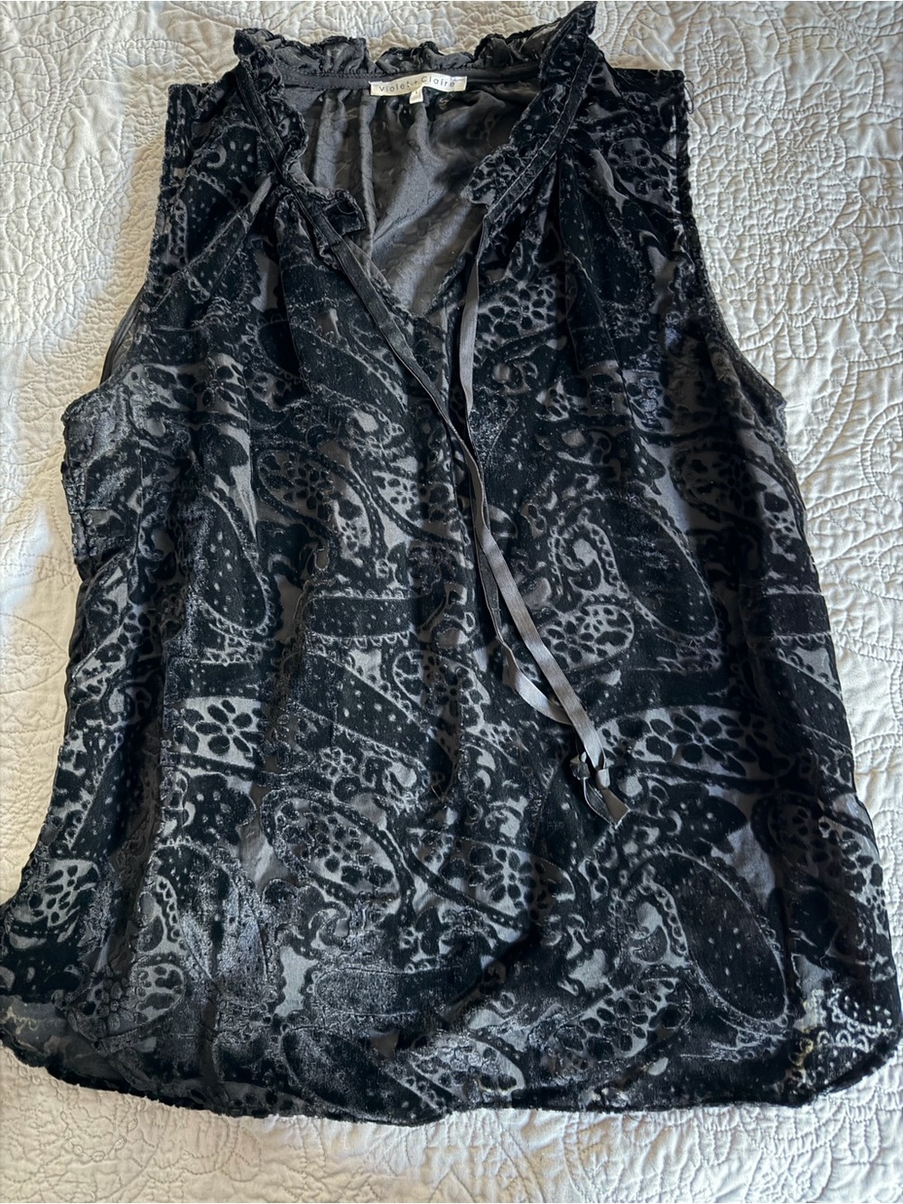 Velvet Burnout Sleeveless Blouse - Black by VIOLET & CLAIRE